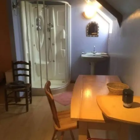 Pansiyon Chambre Chez L'Habitant Rueyres